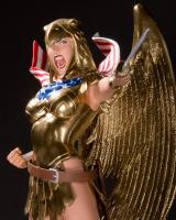 Armored Wonder Woman Cover Girls Pin-Up Statue